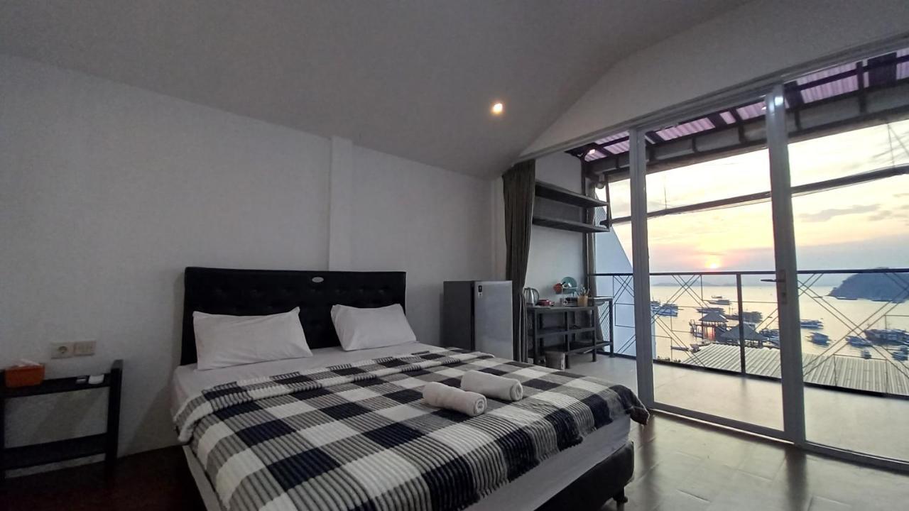 Dc Hotel & Hostel Labuan Bajo Extérieur photo